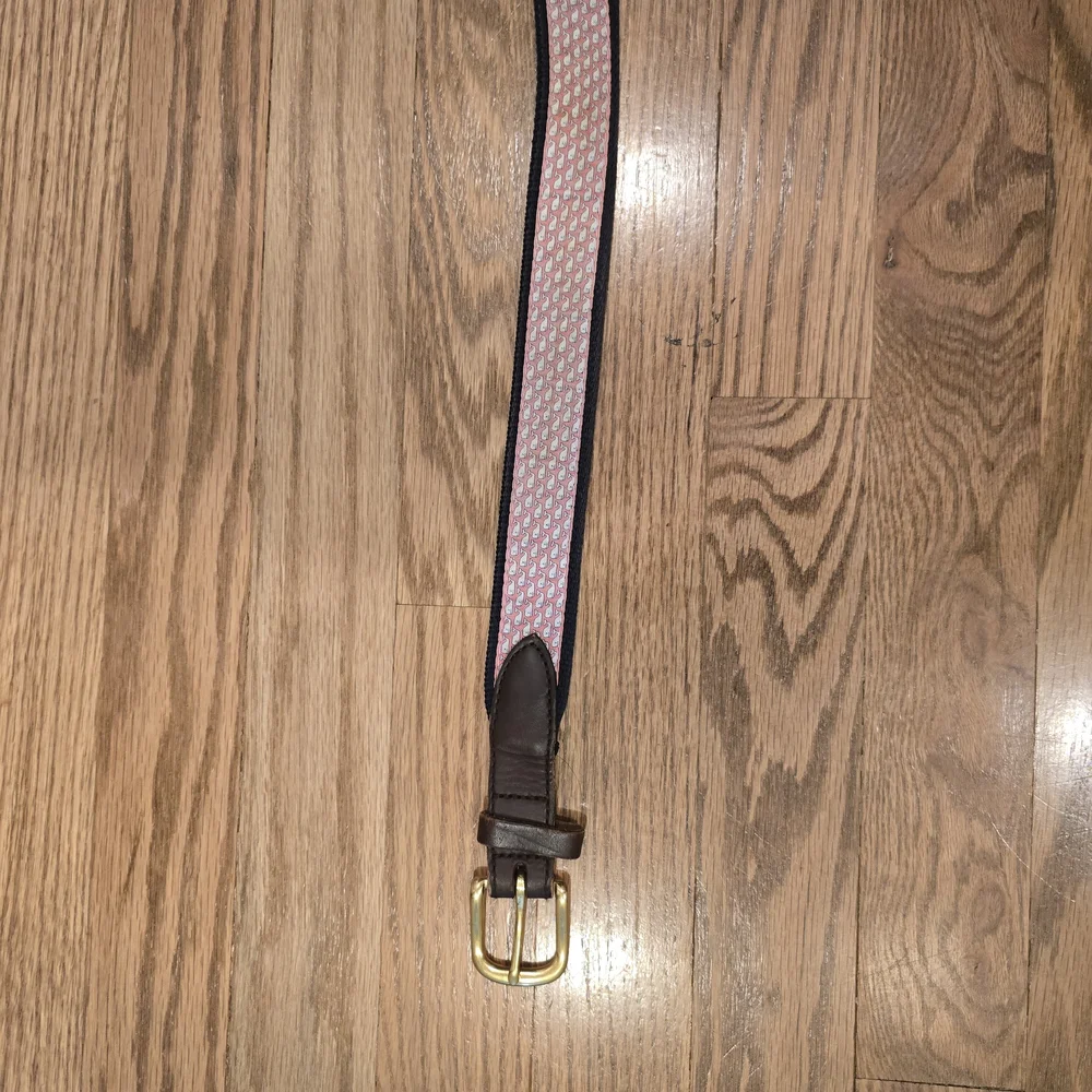Vineyard Vines Navy and Brown Belt with Gold Buckle